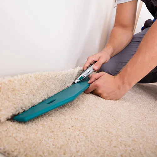 During-CarpetInstall (1) Carpet installation | Hernandez Wholesale Flooring