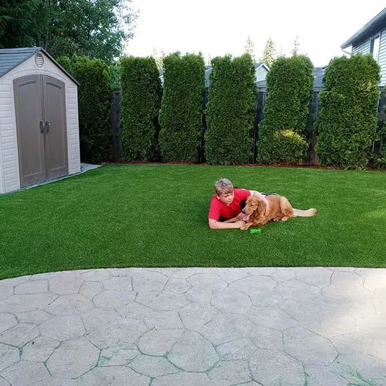 Artificial Grass | Hernandez Wholesale Flooring