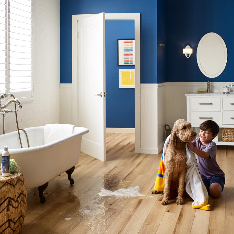 hardwood-vs-luxury-vinyl-plank-comparison | Hernandez Wholesale Flooring